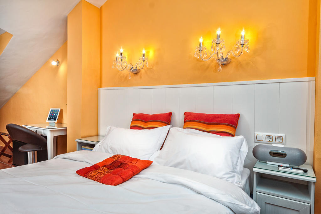 Boutique Hotel Pueblo Benalmádena Oda fotoğraf